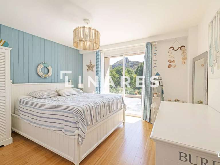 House Marseille 9e - 5 bedrooms - 239m²