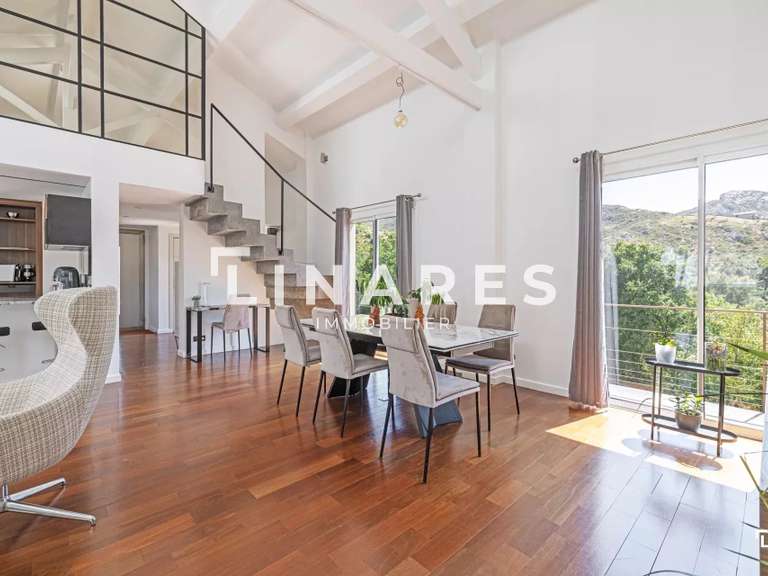 House Marseille 9e - 5 bedrooms - 239m²