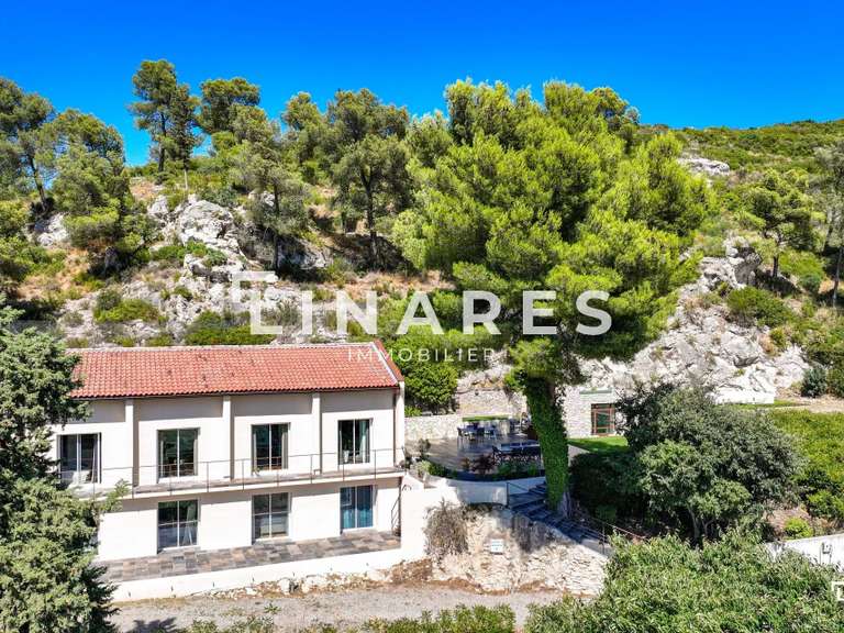 House Marseille 9e - 5 bedrooms - 239m²