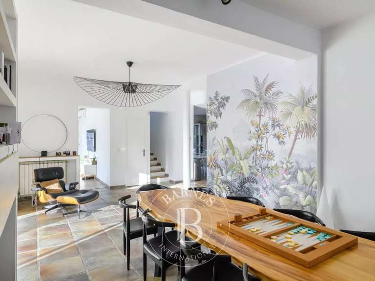 Maison Marseille 9e - 5 chambres - 224m²