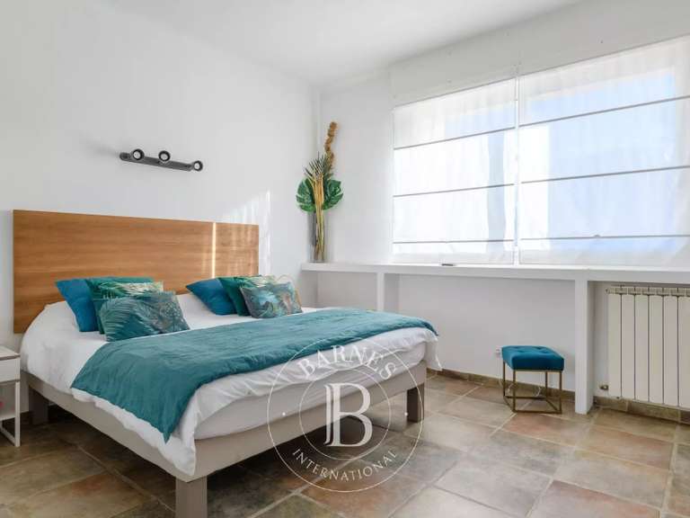 Maison Marseille 9e - 5 chambres - 224m²