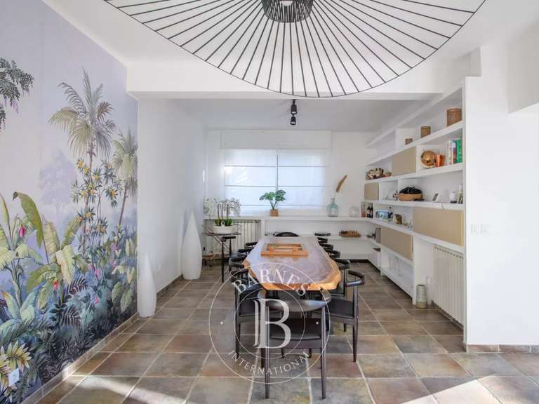 Maison Marseille 9e - 5 chambres - 224m²