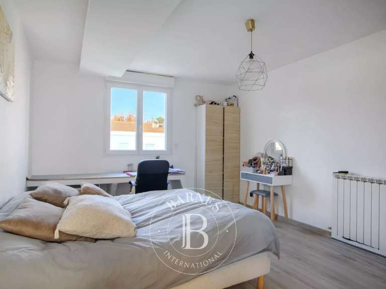 Maison Marseille 9e - 5 chambres - 224m²