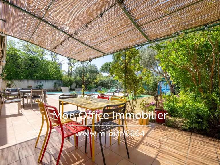 Maison Marseille 9e - 4 chambres - 125m²