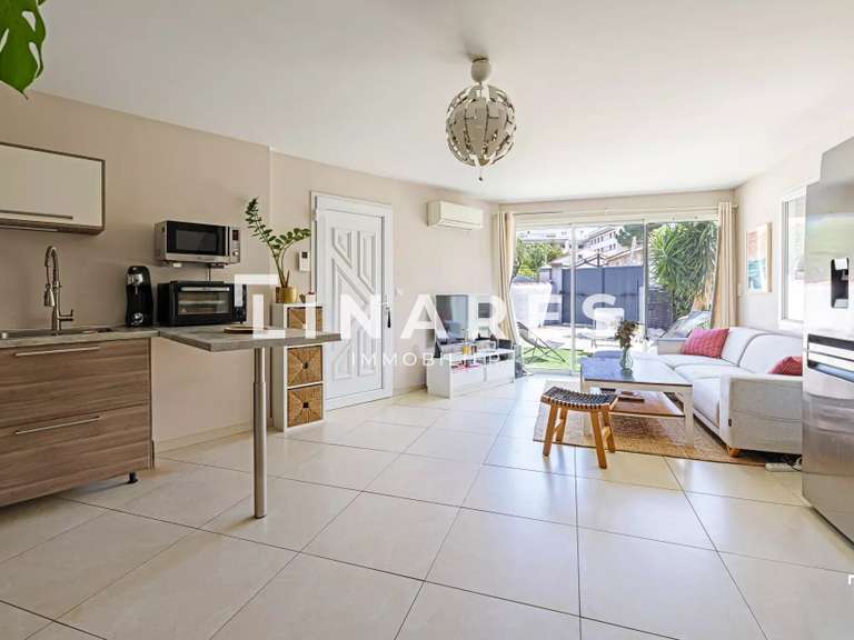 Maison Marseille 9e - 2 chambres - 182m²