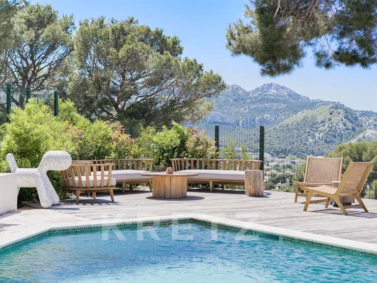 Maison Marseille 9e - 4 chambres - 180m²
