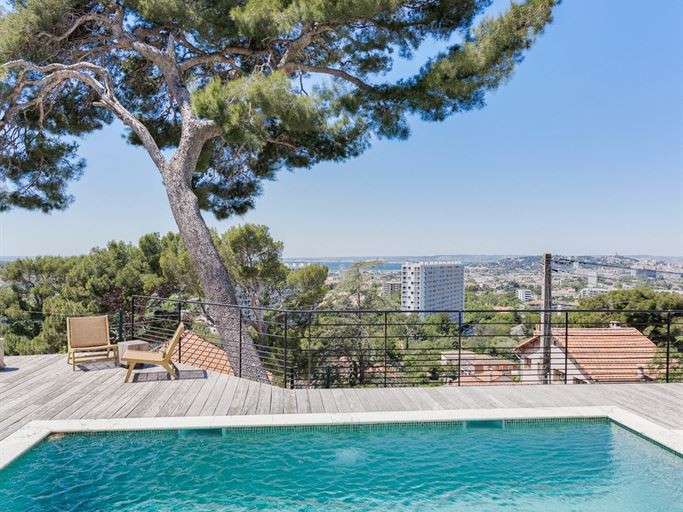 Maison Marseille 9e - 4 chambres - 180m²