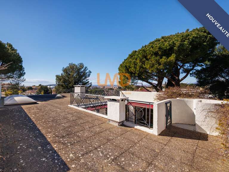 Maison Marseille 9e - 5 chambres - 218m²