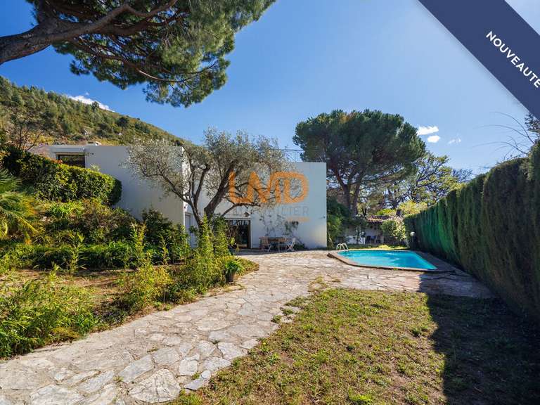 Maison Marseille 9e - 5 chambres - 218m²