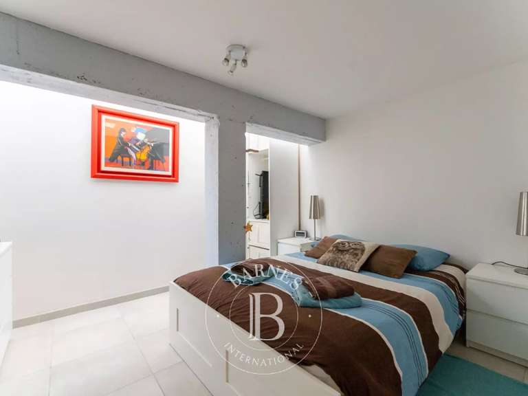 House Marseille 9e - 7 bedrooms - 306m²