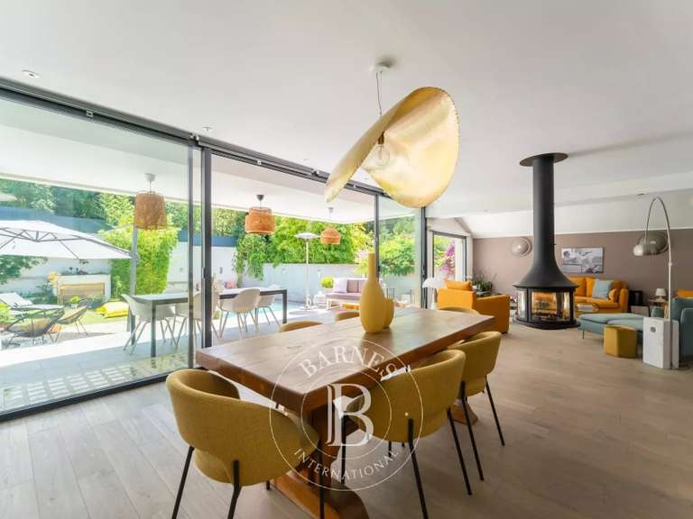 House Marseille 9e - 7 bedrooms - 306m²