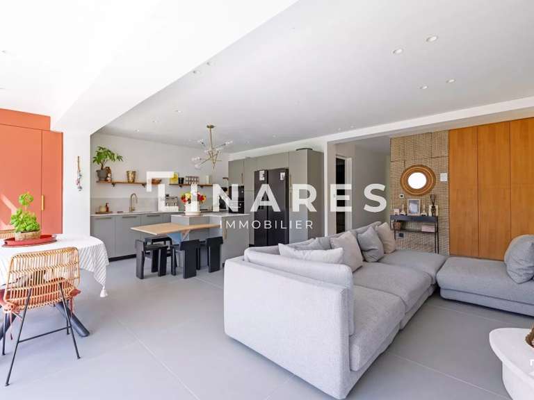 Maison Marseille 9e - 3 chambres - 217m²