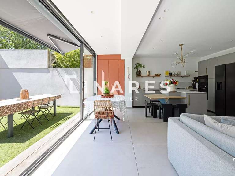 Maison Marseille 9e - 3 chambres - 217m²