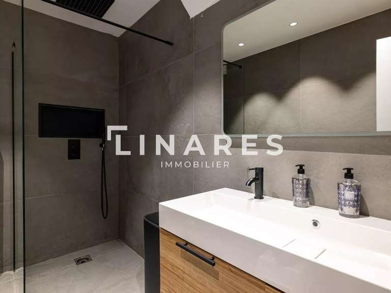 Maison Marseille 9e - 3 chambres - 217m²