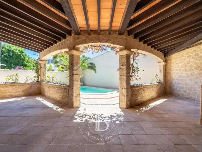 Maison Marseille 9e - 5 chambres - 223m²