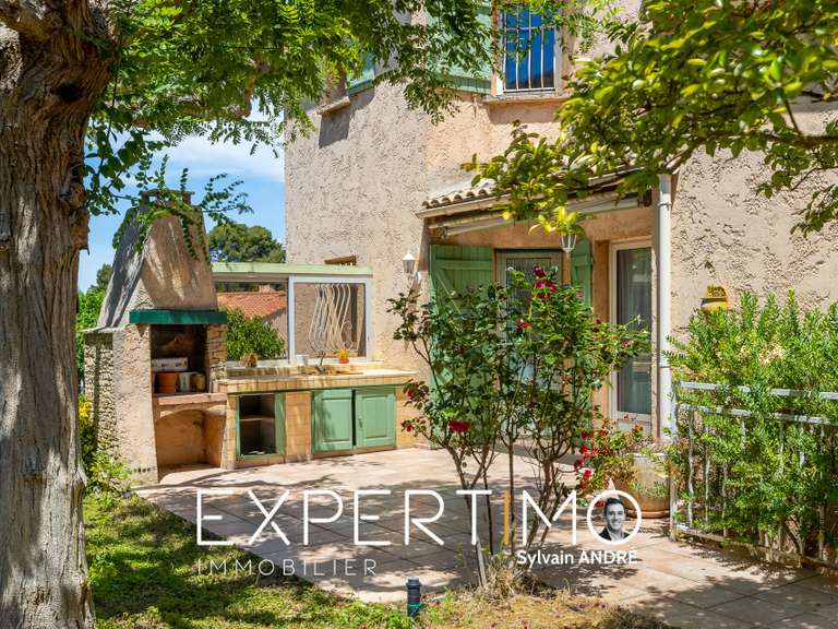 Maison Marseille 9e - 5 chambres - 260m²