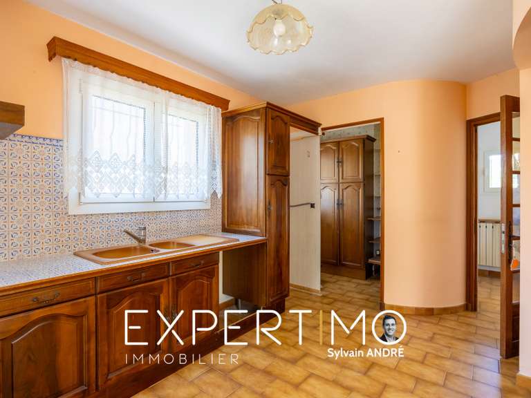 Maison Marseille 9e - 5 chambres - 260m²