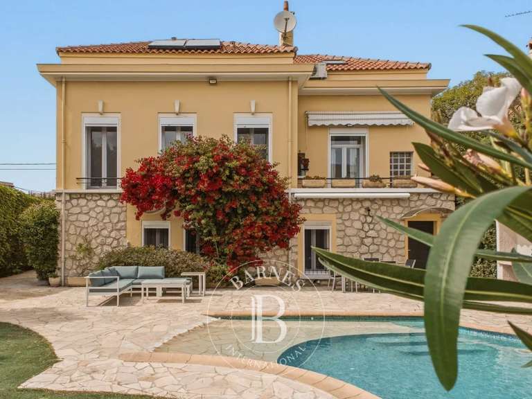 Maison Marseille 9e - 5 chambres - 250m²