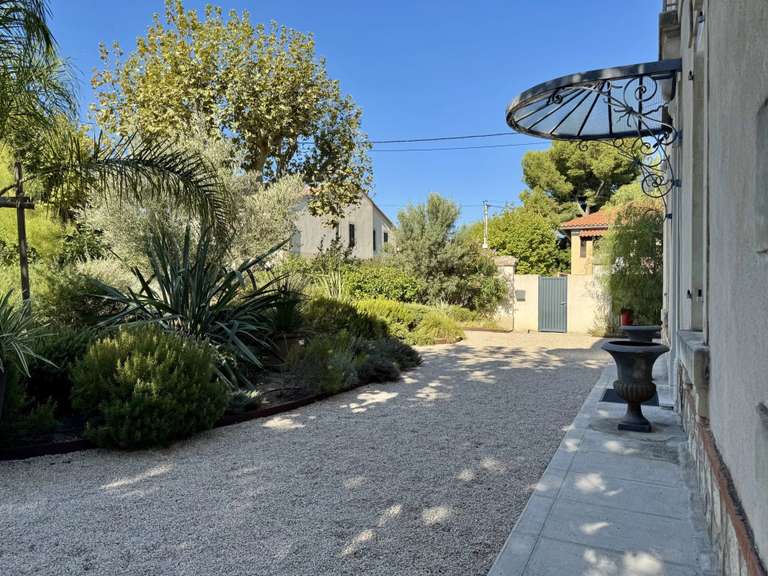 Maison Marseille 9e - 3 chambres - 210m²