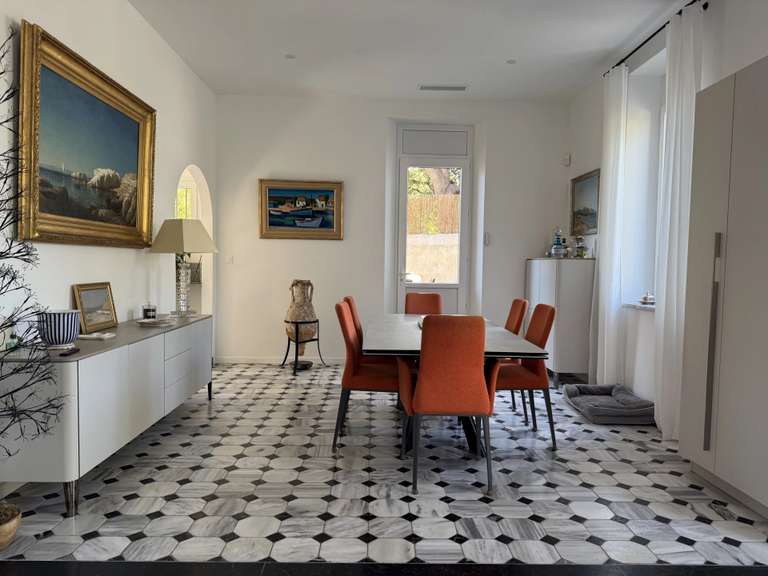 Maison Marseille 9e - 3 chambres - 210m²
