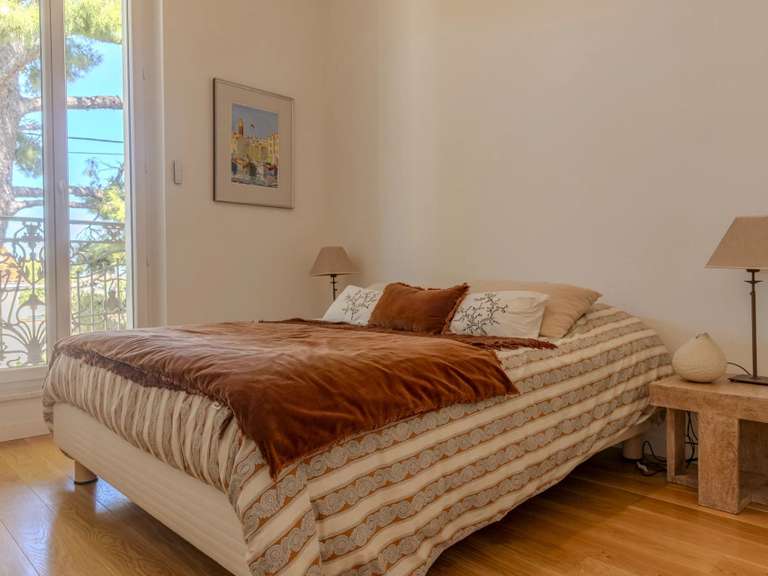 Maison Marseille 9e - 3 chambres - 210m²