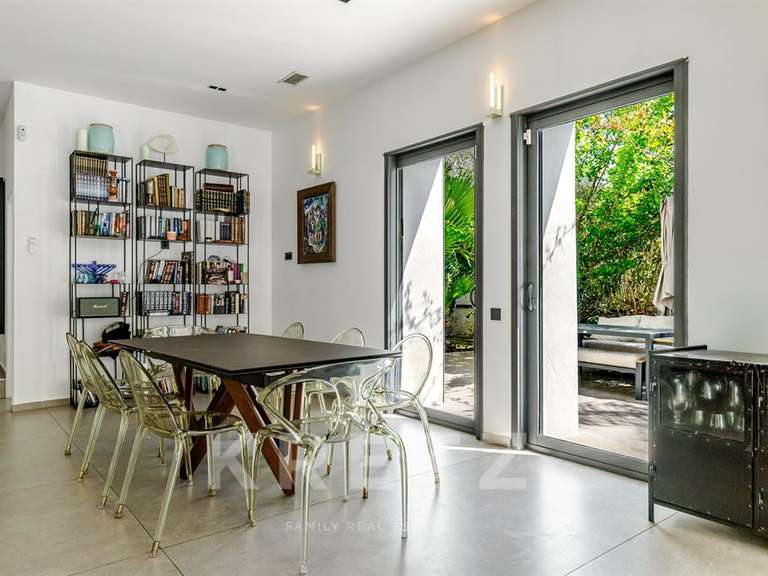 Maison Marseille 9e - 6 chambres - 230m²