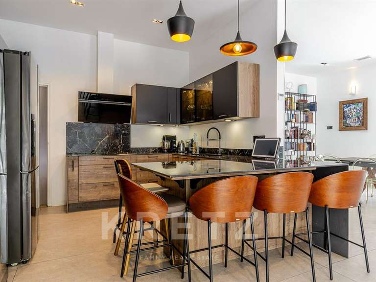 Maison Marseille 9e - 6 chambres - 230m²