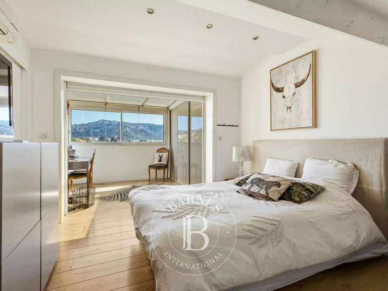 House Marseille 9e - 4 bedrooms - 168m²