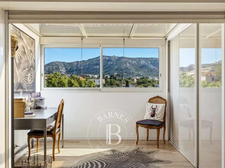 House Marseille 9e - 4 bedrooms - 168m²