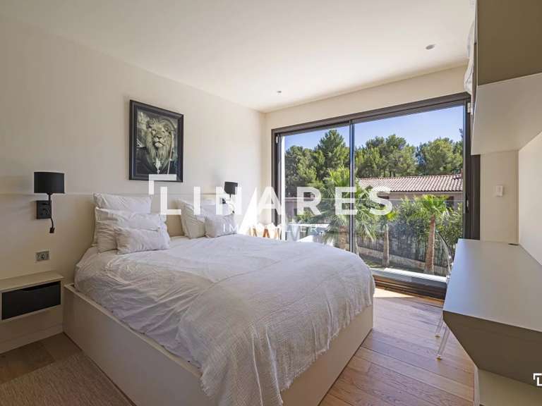 Villa Marseille 9e - 4 chambres - 189m²