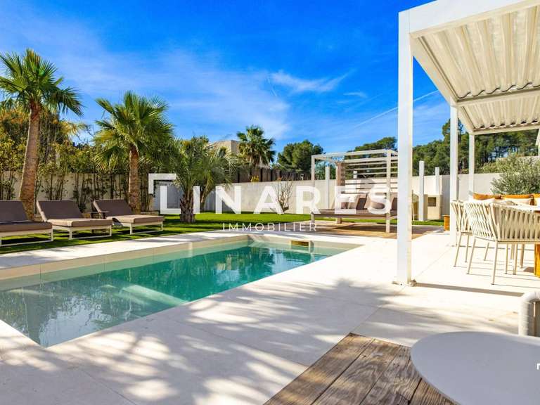 Villa Marseille 9e - 4 chambres - 189m²