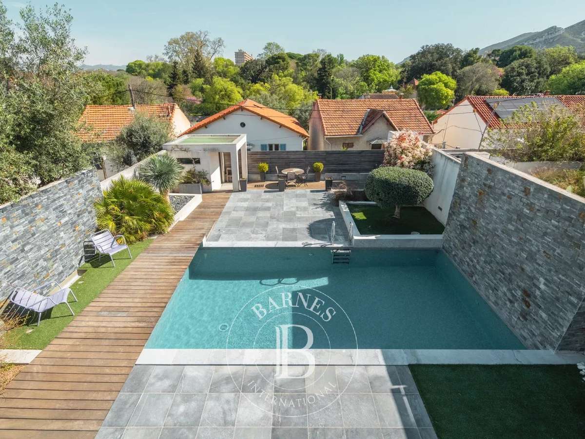 Villa Marseille 9e