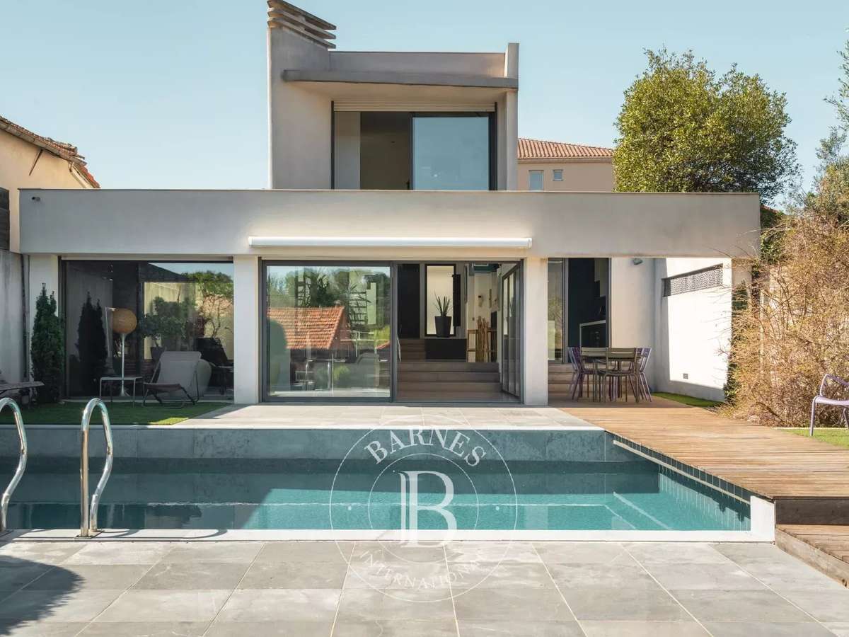 Villa Marseille 9e