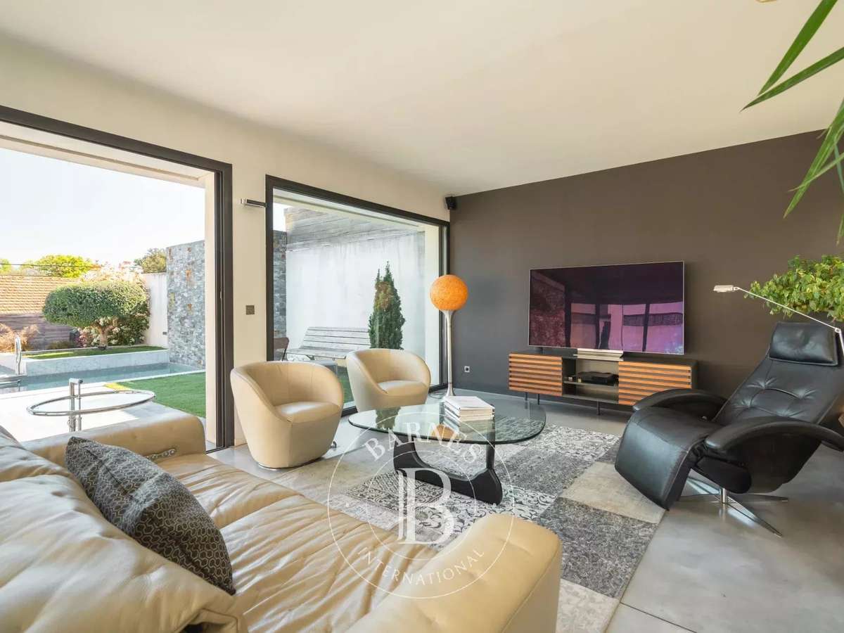 Villa Marseille 9e