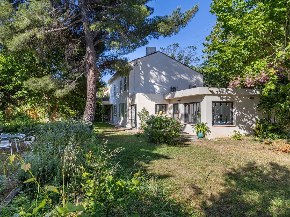 Villa Marseille 9e