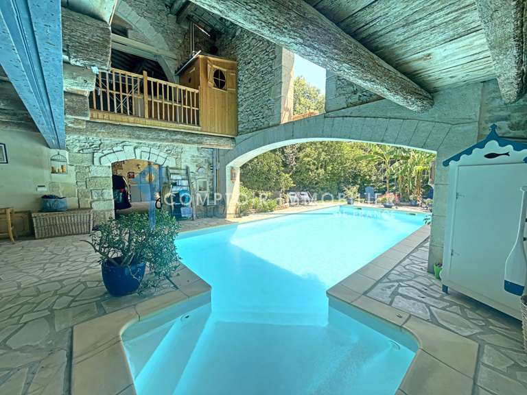 Maison Marsillargues - 4 chambres - 225m²