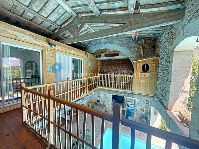 Maison Marsillargues - 4 chambres - 225m²