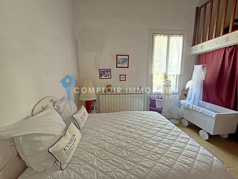 Maison Marsillargues - 4 chambres - 225m²