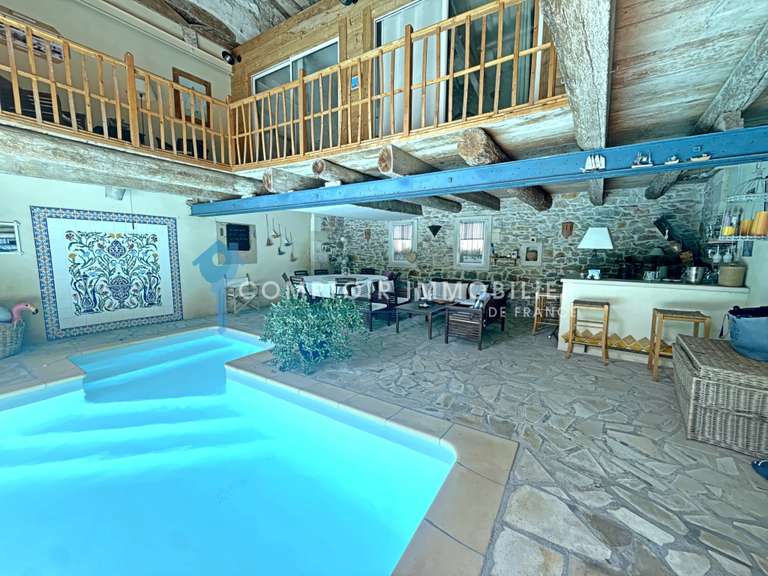 Maison Marsillargues - 4 chambres - 225m²