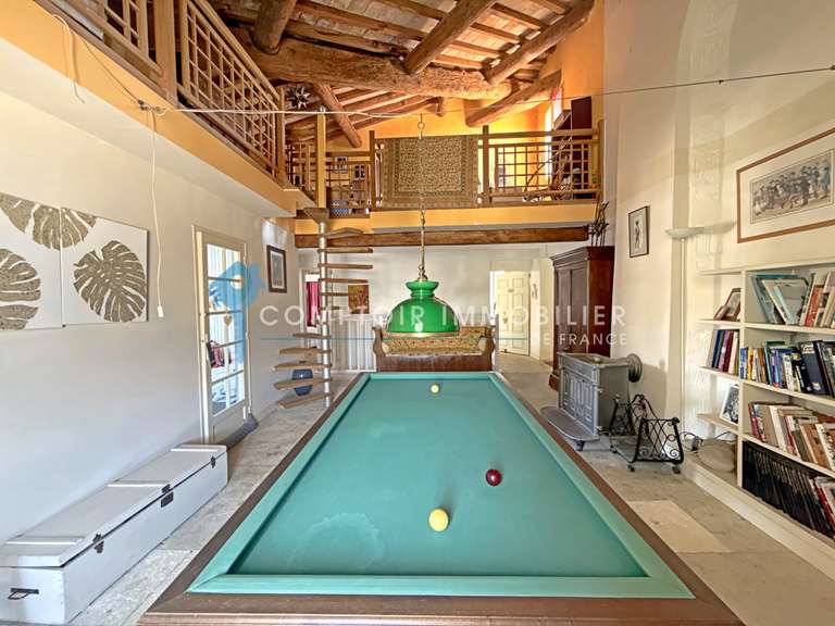 Maison Marsillargues - 4 chambres - 225m²