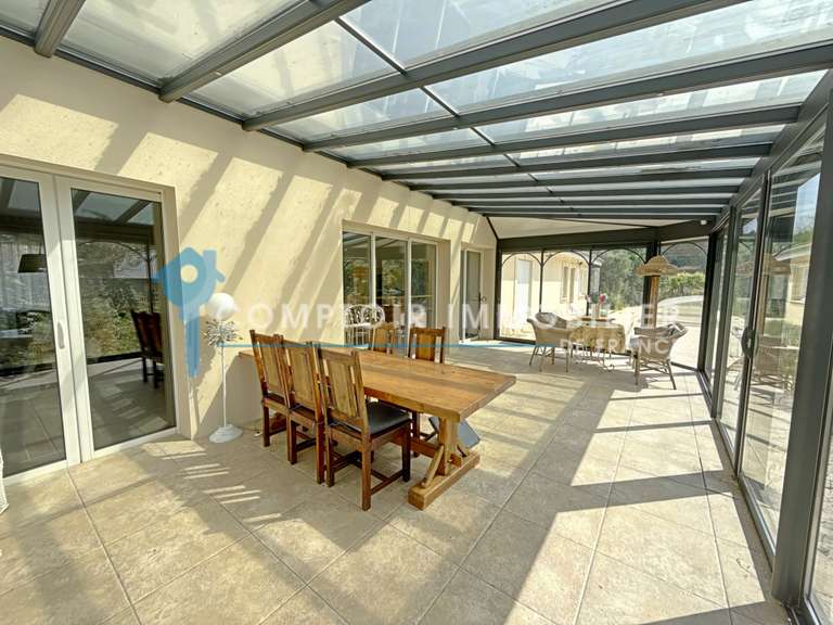 Villa Marsillargues - 5 chambres - 220m²