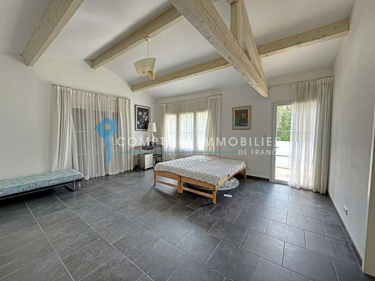 Villa Marsillargues - 5 chambres - 220m²