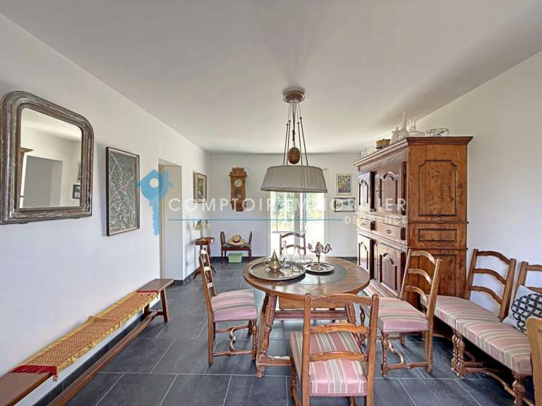 Villa Marsillargues - 5 chambres - 220m²