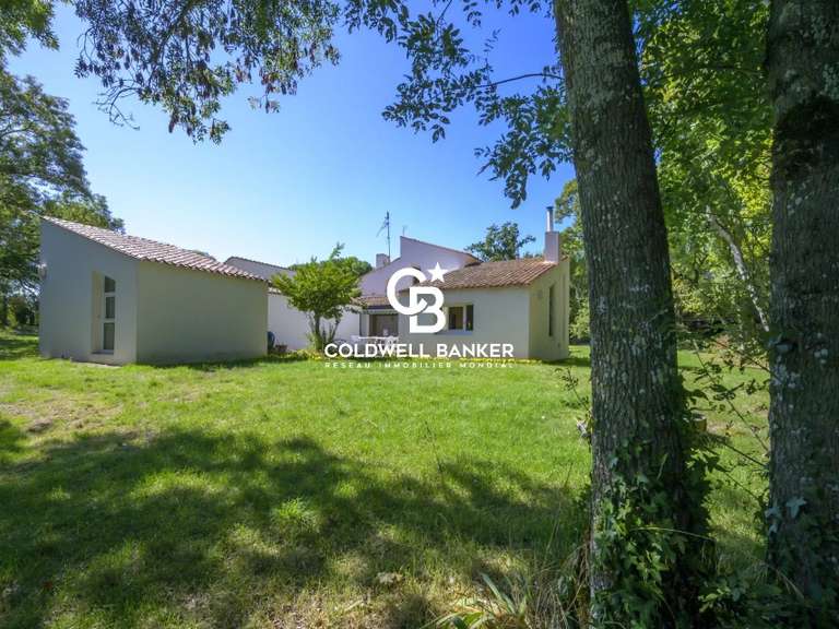 Maison Marsilly - 5 chambres - 196m²