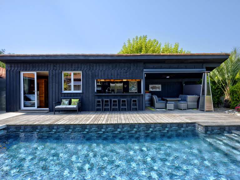 Villa Martignas-sur-Jalle - 5 chambres - 210m²