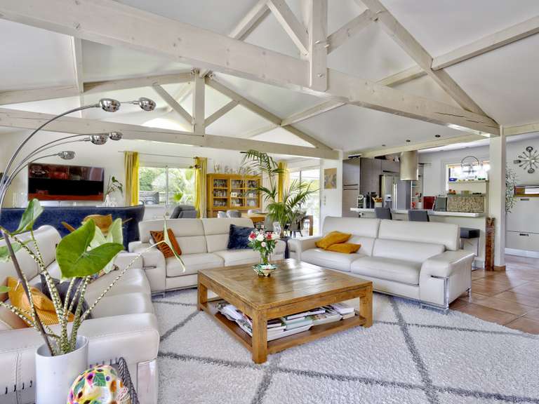 Villa Martignas-sur-Jalle - 5 chambres - 210m²