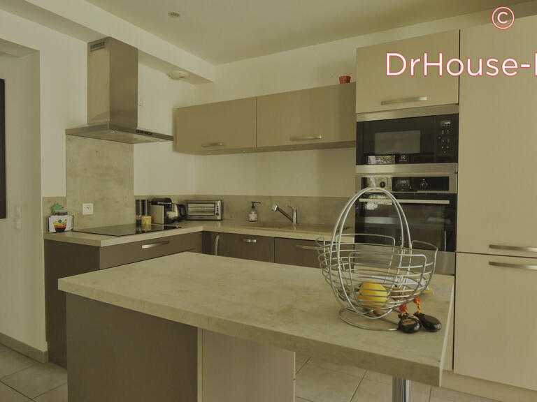 Apartment Martigues - 3 bedrooms - 97m²