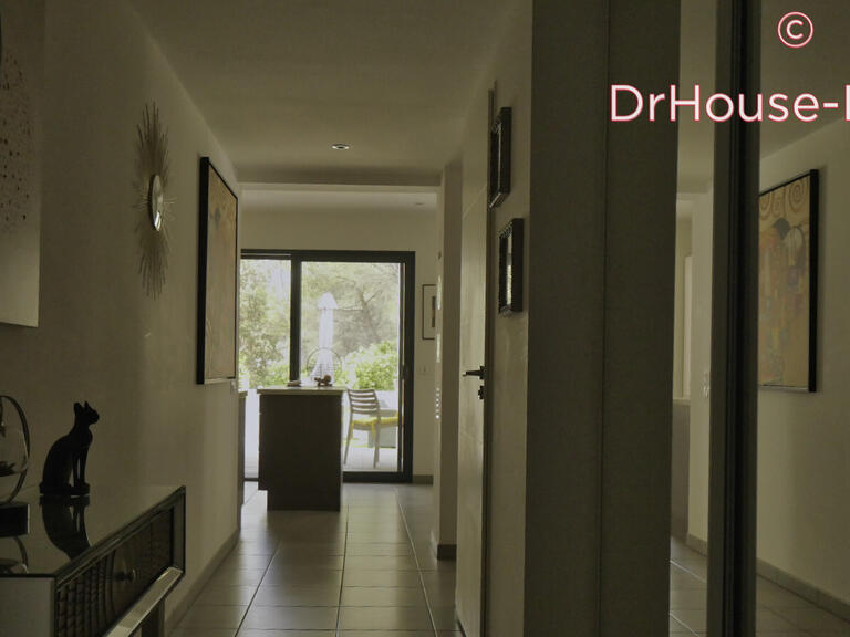 Apartment Martigues - 3 bedrooms - 97m²