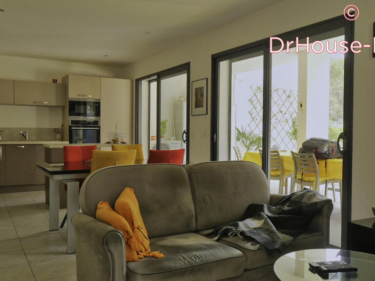 Apartment Martigues - 3 bedrooms - 97m²