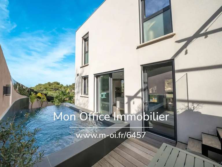 Maison Martigues - 4 chambres - 150m²